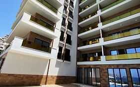 Luxury Apartments - Golden Beach Residence